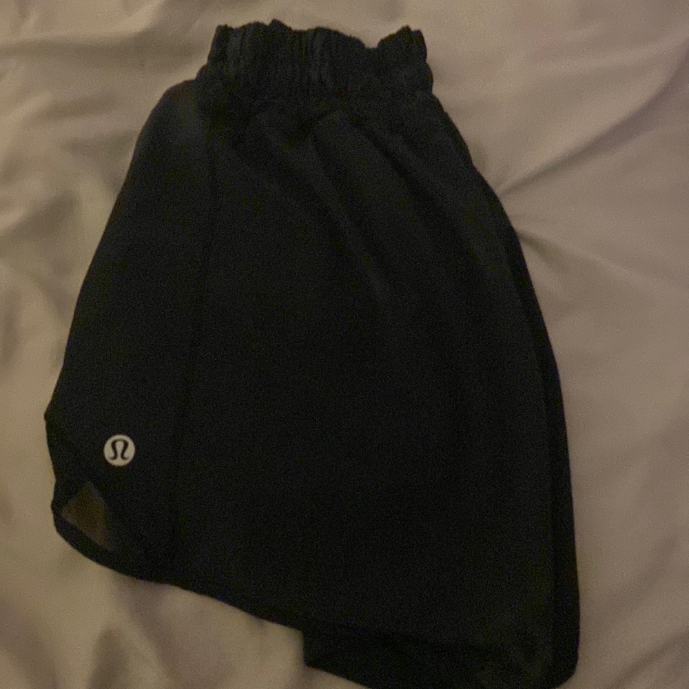 Black Lululemon Hotty Hots